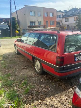 Opel Omega Kombi 2.0i CD Diamant - 5