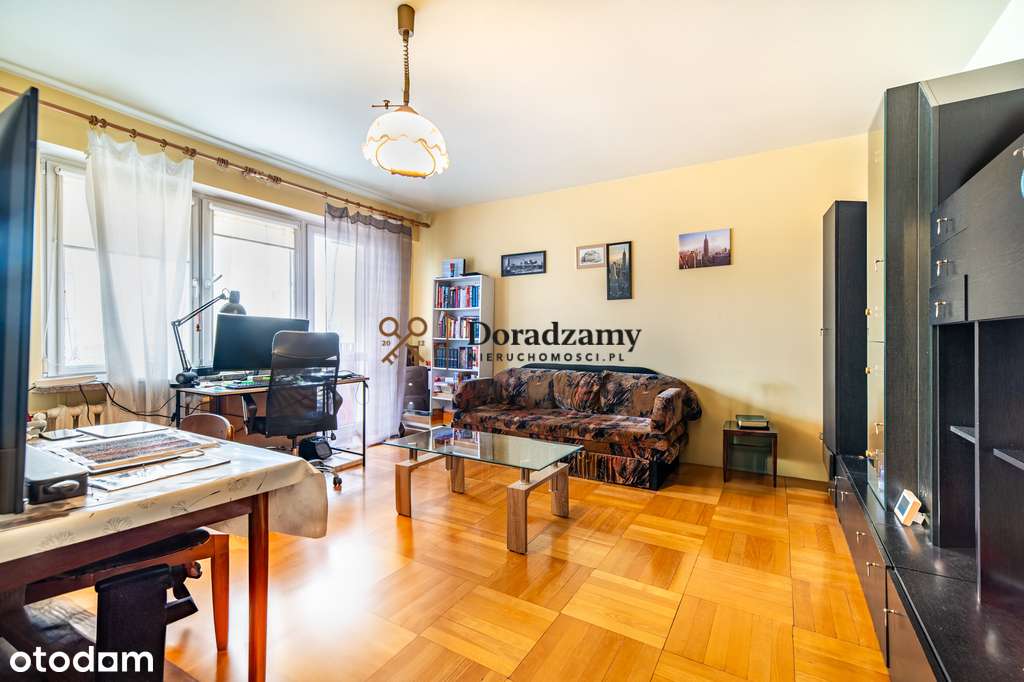 Blok z windą - trzy pokoje - Pełny obrazek: 2/7