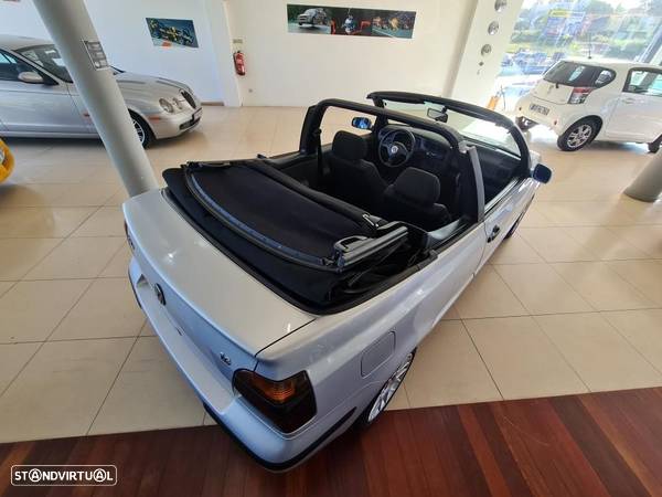 VW Golf Cabriolet 1.6 Trendline - 18