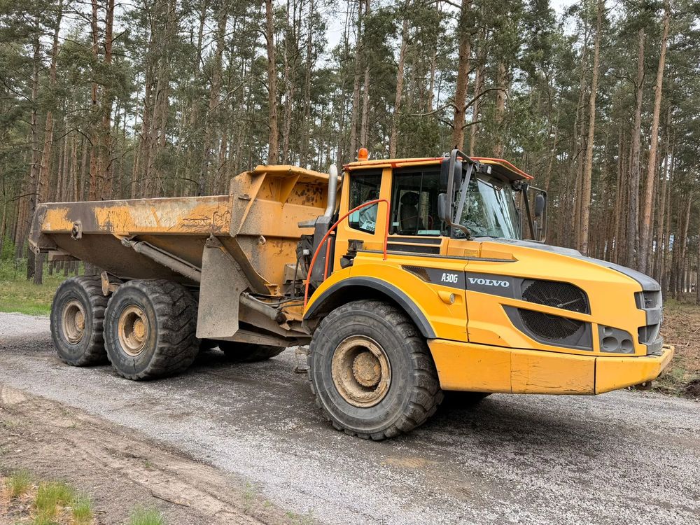 Volvo A30g szerokie opony 750/65 klapa 2014