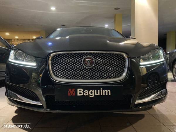 Jaguar XF 2.2 D Premium Luxury - 14