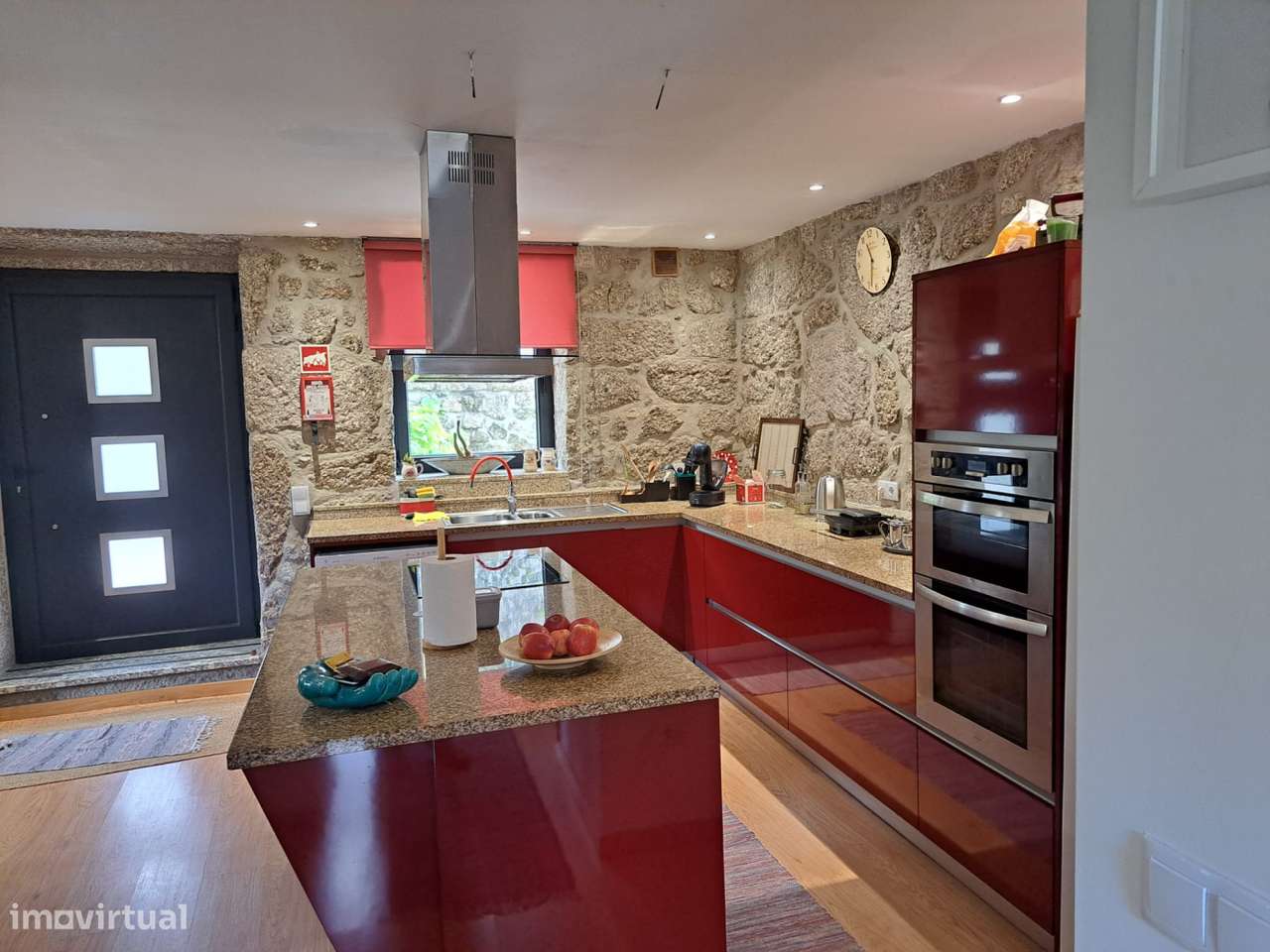 Encanto Rústico: Moradia em Pedra Restaurada no Coração da Natureza - Grande imagem: 5/22