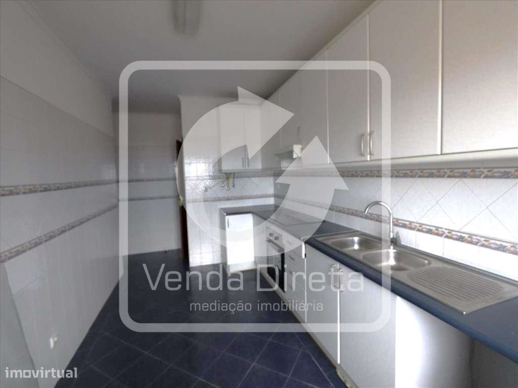 Apartamento T3 com 144² no Alto do Seixalinho | Perto da Estação Fe...-4