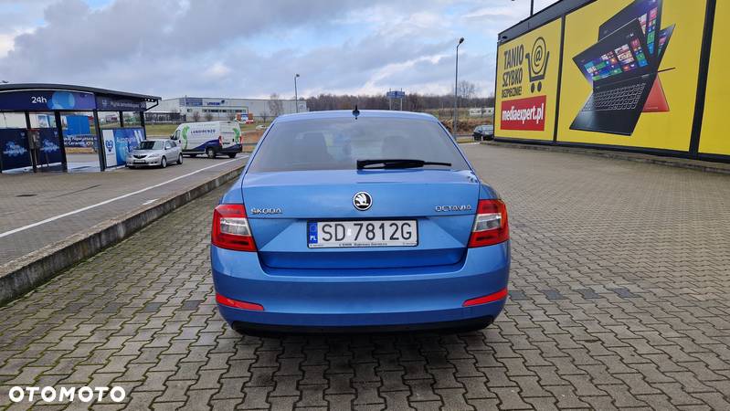 Skoda Octavia 2.0 TDI Elegance - 6