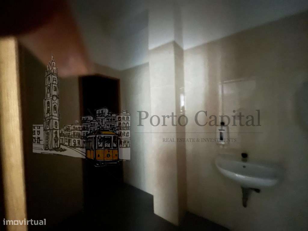 No coração do Porto, uma loja com 427 m² que abre portas ao seu fut... - Grande imagem: 5/20