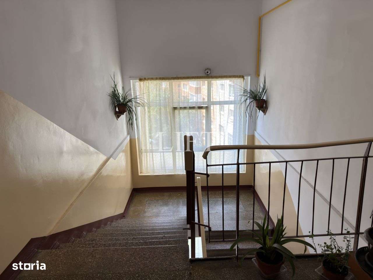 Super oferta - Apartament de 2 camere, decomandat, Zona Colina Univers-11