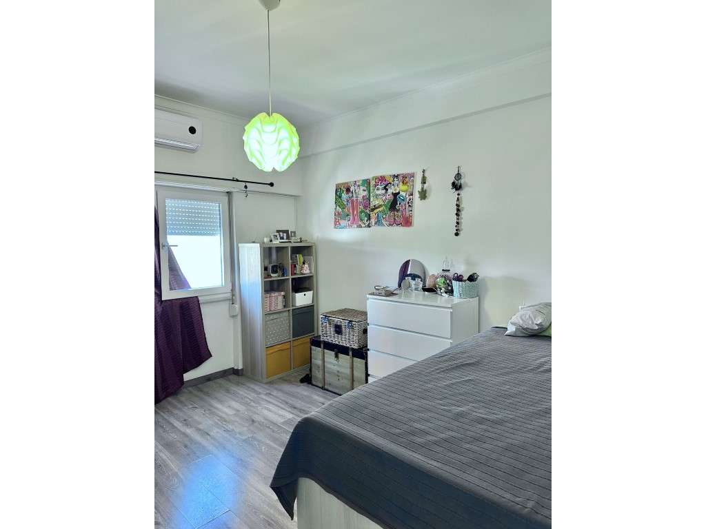 T2 na Póvoa de Santo Adrião - Totalmente Remodelado-7