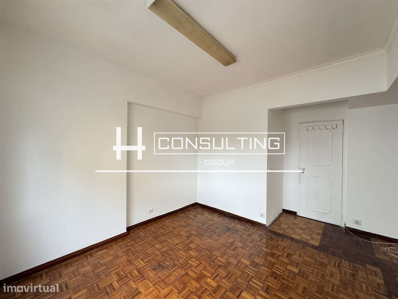 Apartamento T3 Venda em Mina de Água,Amadora-10