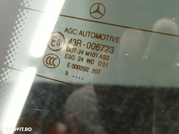 Luneta Mercedes-Benz GLK X204 A651 2008-2014  E000292  /  43R-006723 - 3