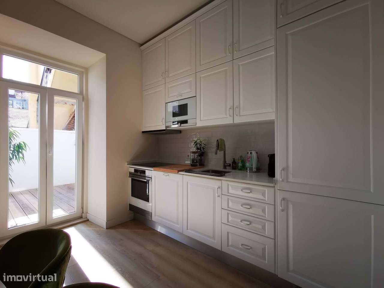 Apartamento T3+1 + Comércio  Junto ao Mercado de Arroios - Grande imagem: 3/23