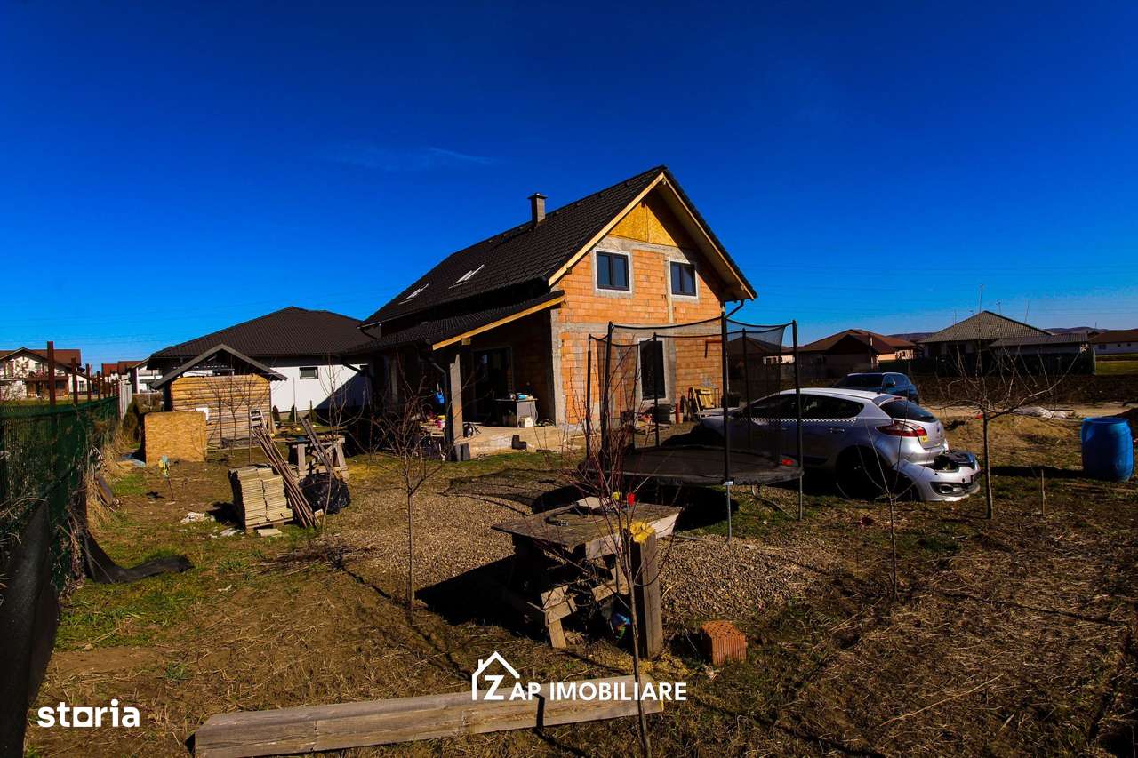 Casă 6 camere –195 mp utili –  P+M  Nazna – teren 644 mp-6