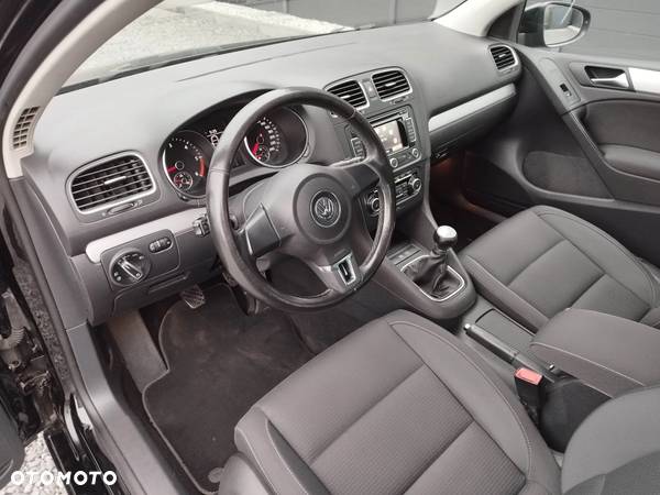 Volkswagen Golf 2.0 TDI DPF Comfortline - 21