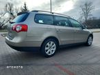 Volkswagen Passat 2.0 TDI Comfortline - 3