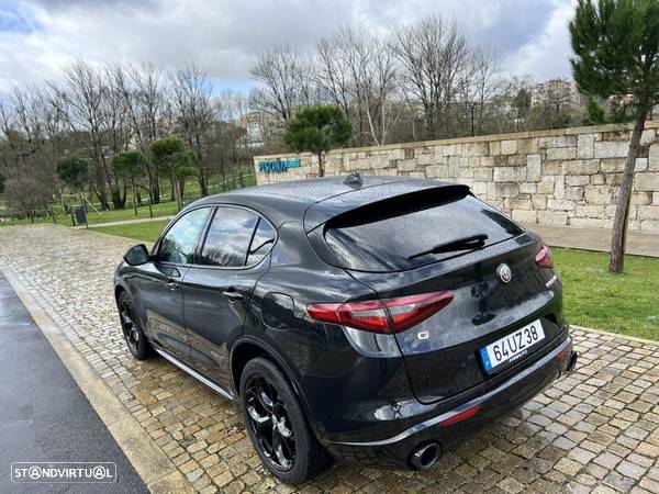 Alfa Romeo Stelvio 2.2 D Veloce Ti Q4 AT8 - 47