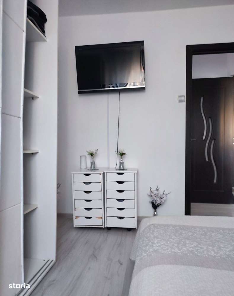 Apartament 3 camere, 60 mp, Spitalul Județean – renovat, COMISION 0% - Imagine principală: 5/9