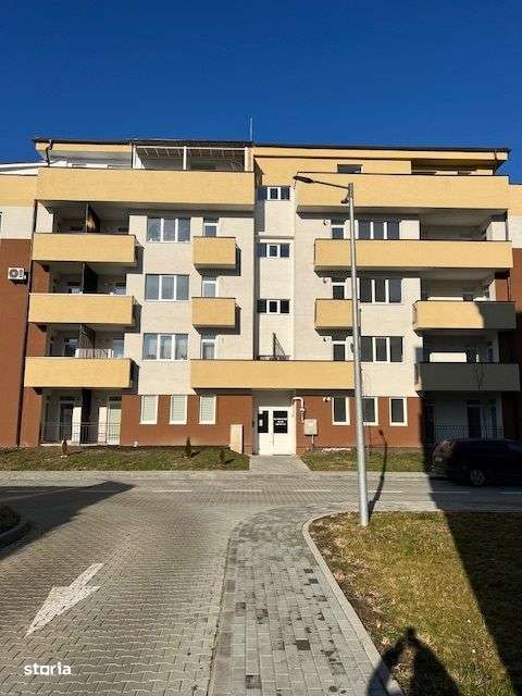 INVESTIE! Spatiu comercial cu chirias si 3 locuri de parcare incluse-8