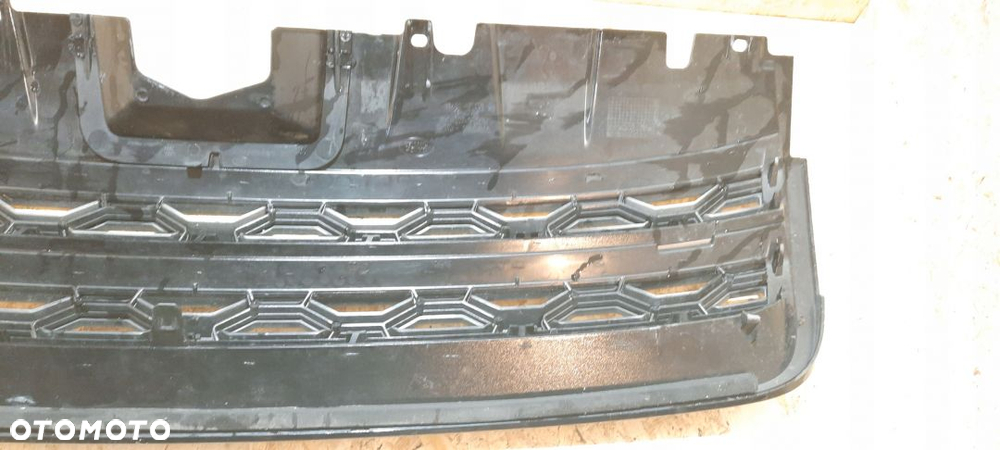 ATRAPA GRILL LAND ROVER DISCOVERY SPORT IV 4 - 5