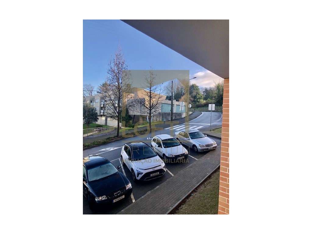 Apartamento T1 em Azurém no Guimaflats Residence-11