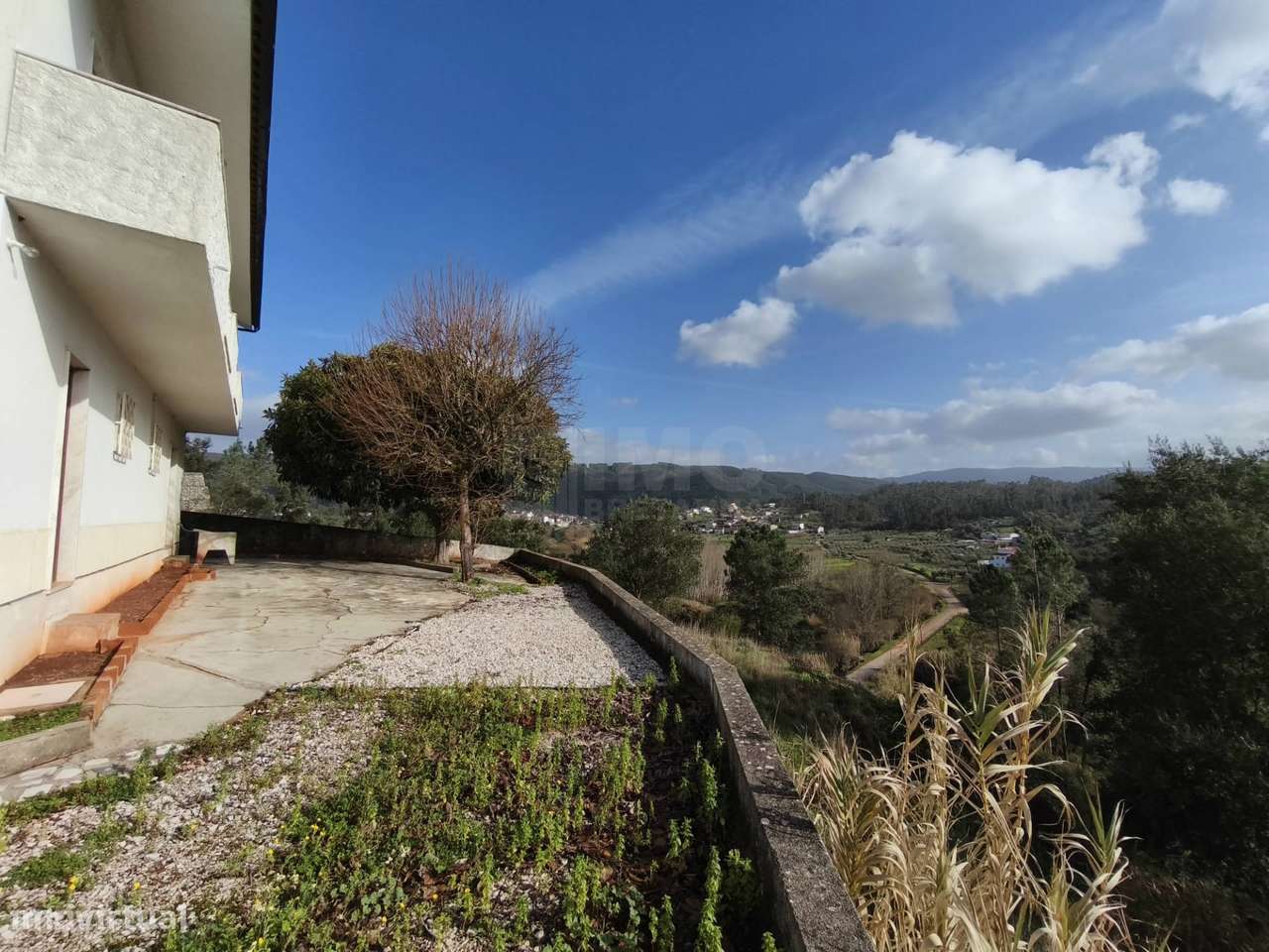 Moradia V3 - Almalaguês - 10 kms de Coimbra - Grande imagem: 5/26