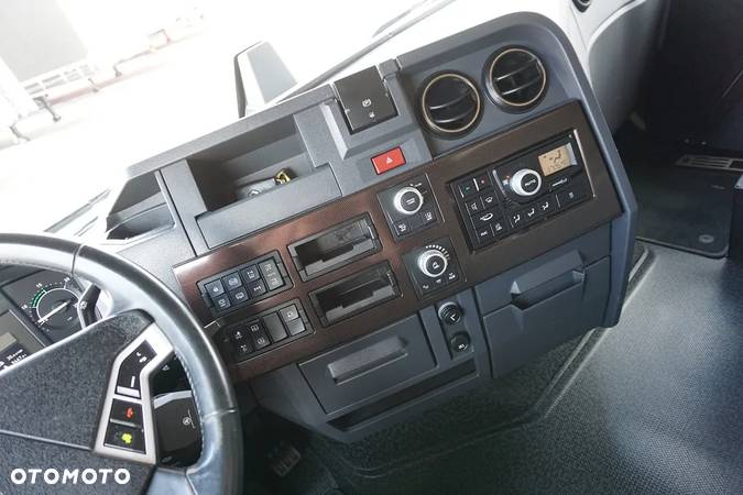 Renault T 520 / HIGH CAB / ACC / EURO 6 /  BDF /  7.15 , 7,45 , 7,82 M - 40