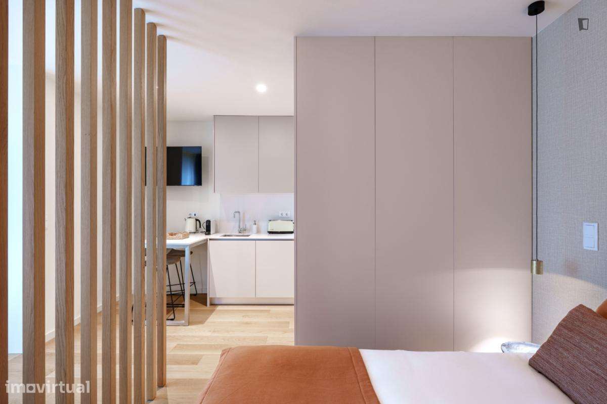 Estúdio - localizado em Santo Ildefonso Porto - Grande imagem: 4/10