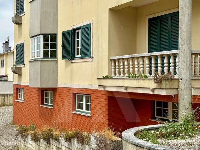 Apartamento T3 implex com garagem fechada em São Bernardo-9