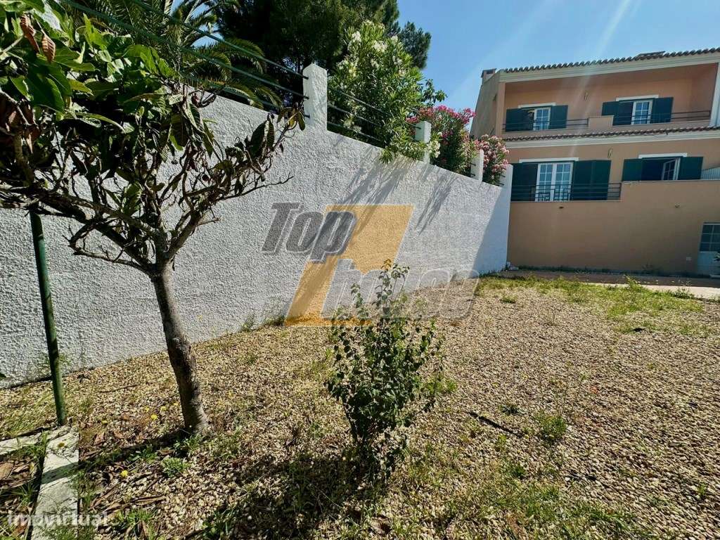 Moradia T4 com piscina e terreno de 900m2 - Quinta da Serralheira -...-14