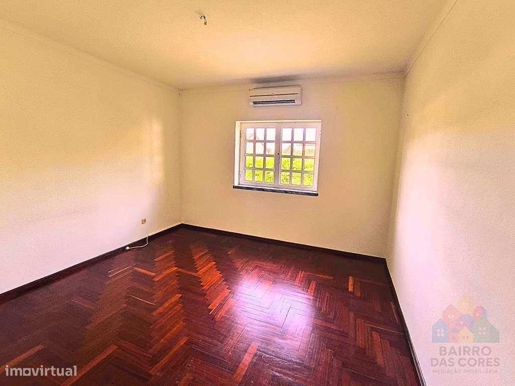 Moradia T3 Independente com terreno a 5 minutos de Tomar-7