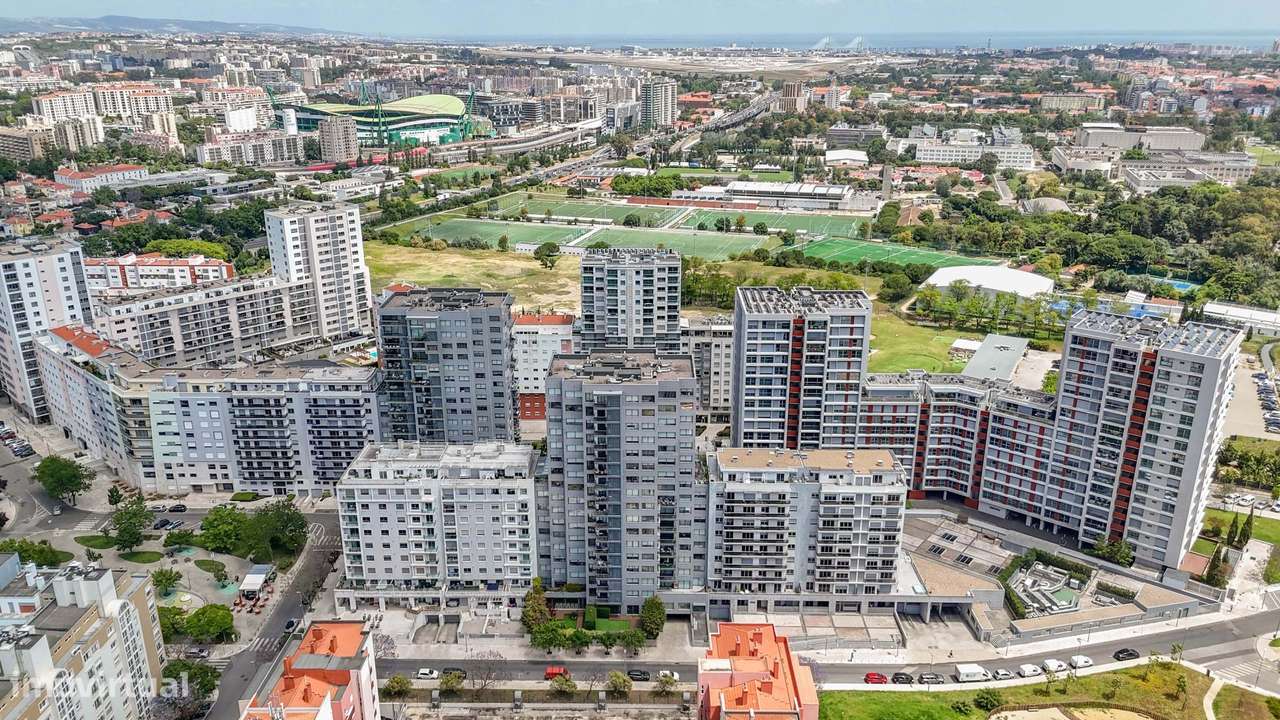 Apartamento T4 | Quinta dos Barros | Alvalade | 196 m²-51