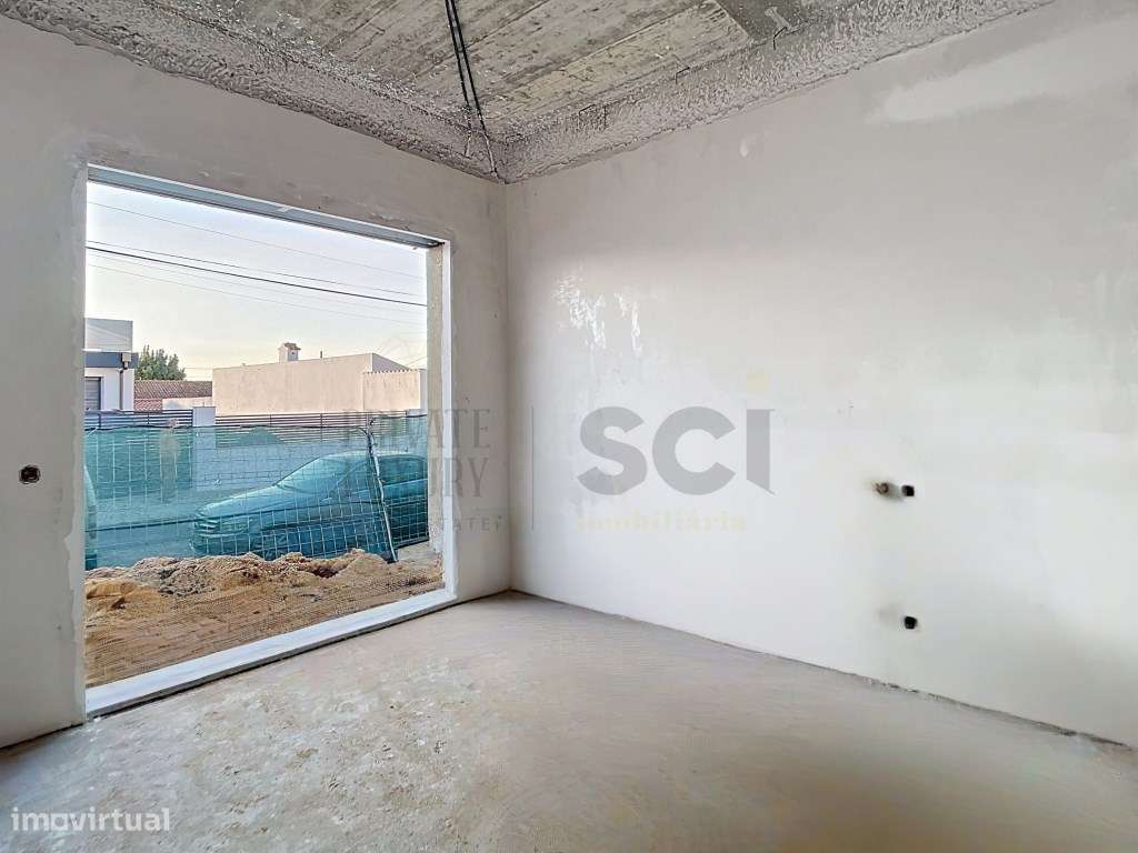 Moradia T4 Azeitão Térrea Isolada com Garagem Piscina-9