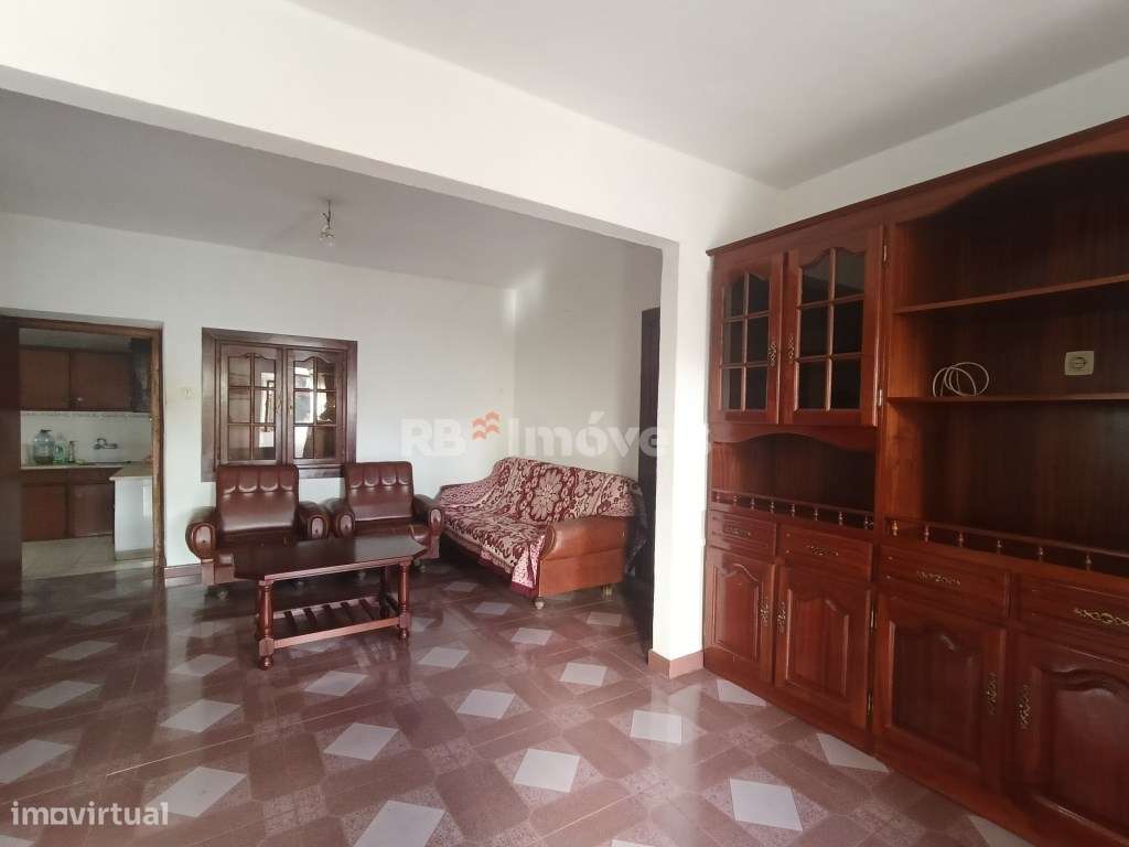 Moradia T2- Onde a Tradição Encontra o Conforto - Grande imagem: 2/56