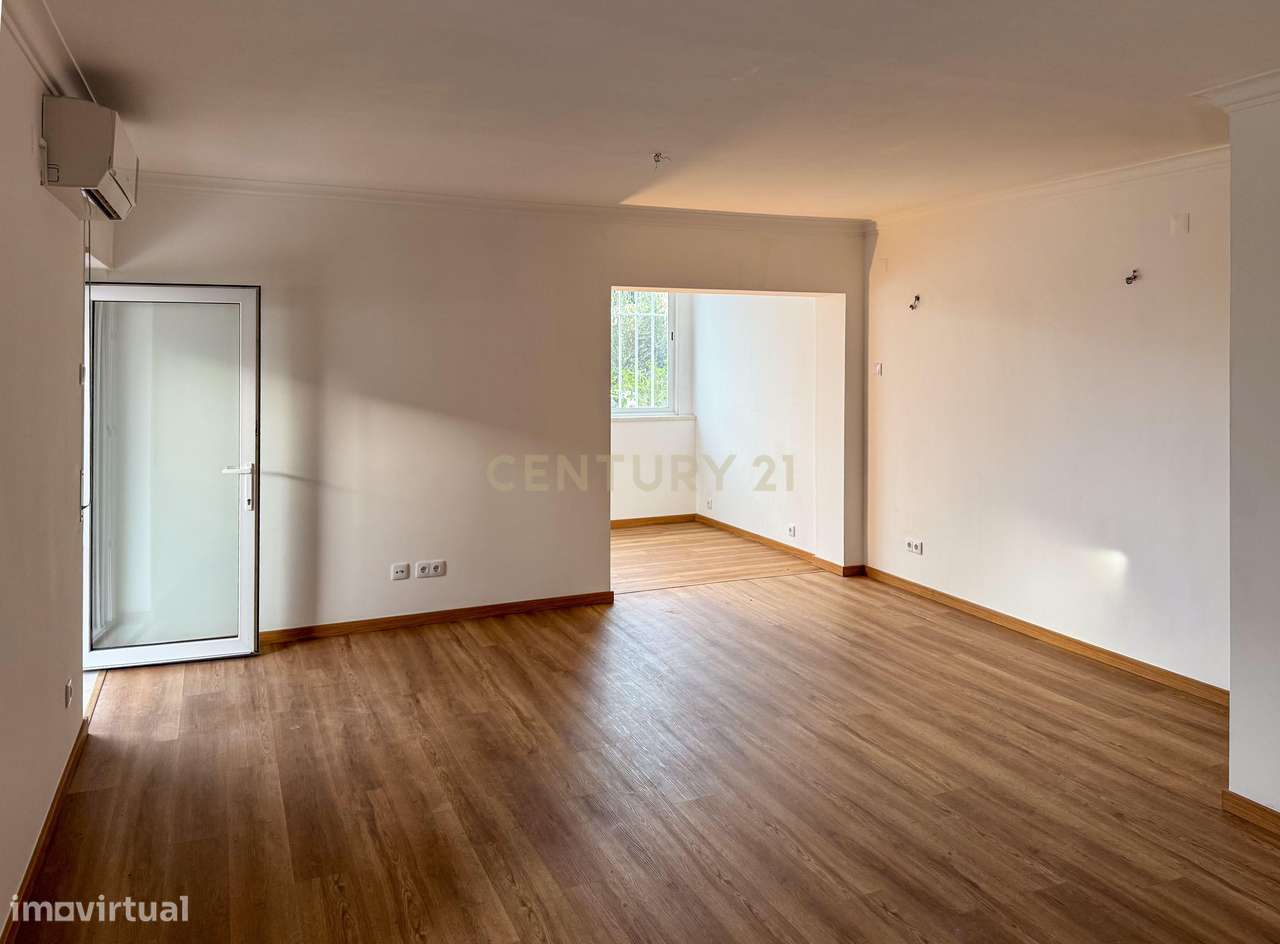 T3 remodelado para arrendar - Grande imagem: 2/12