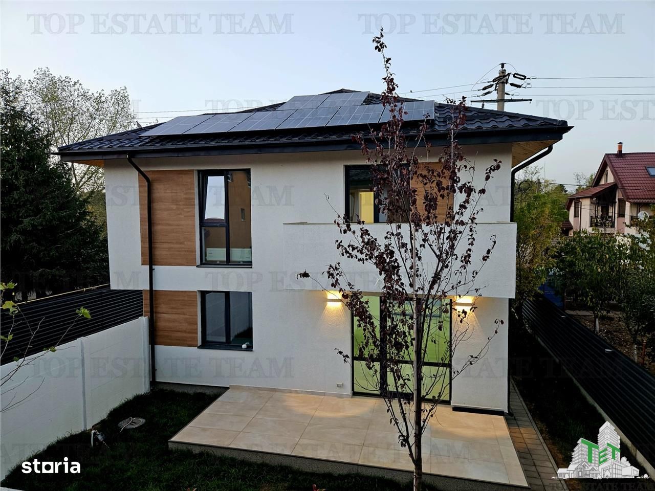 Vila lux 4 camere (bucatarie mobilata)+panouri fotovoltaice centru Cio