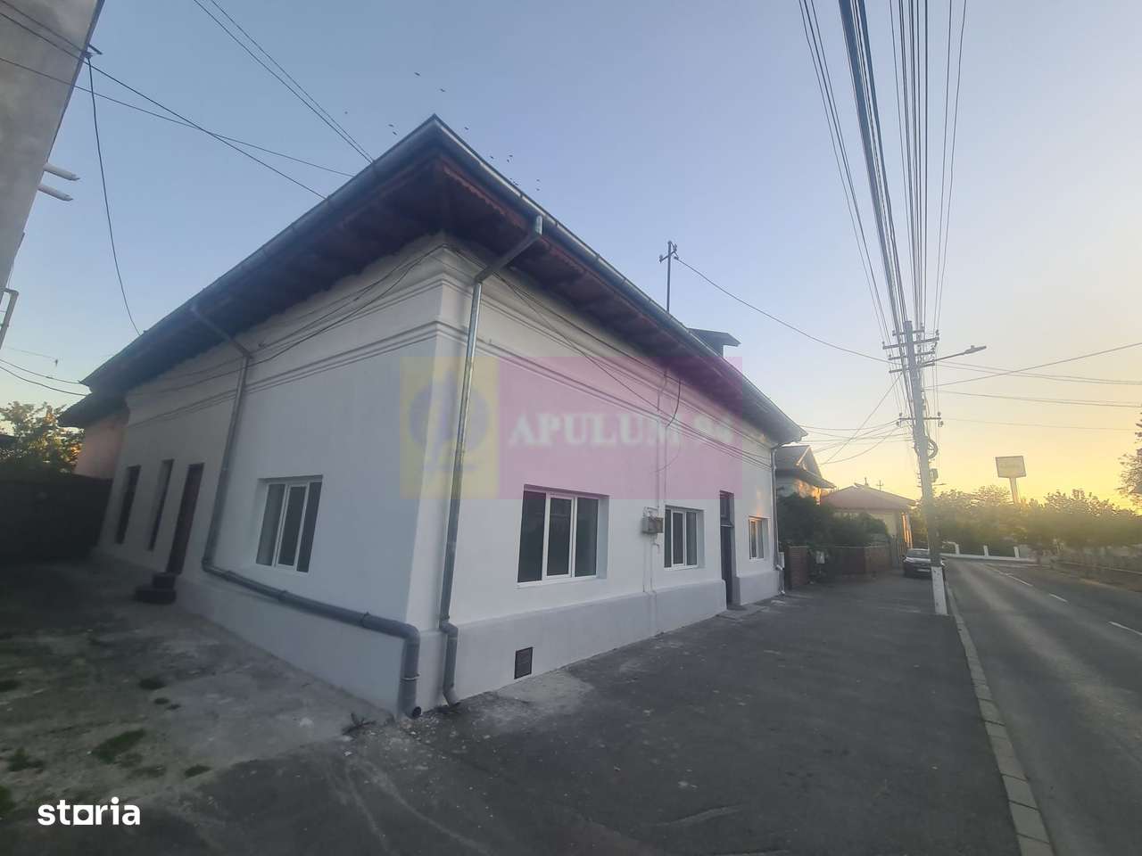 Casa de vanzare in Campina (spatiu comercial) - Zona Lidl - Imagine principală: 2/20