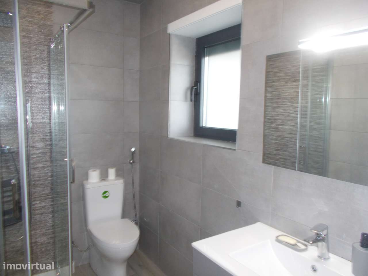 Casa em Chaves Oportunidade de Negocio-26