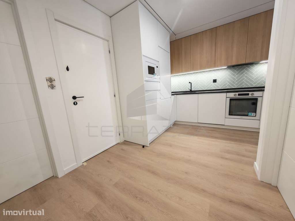 Apartamento novo T1 com terraço - Porto - Grande imagem: 2/23
