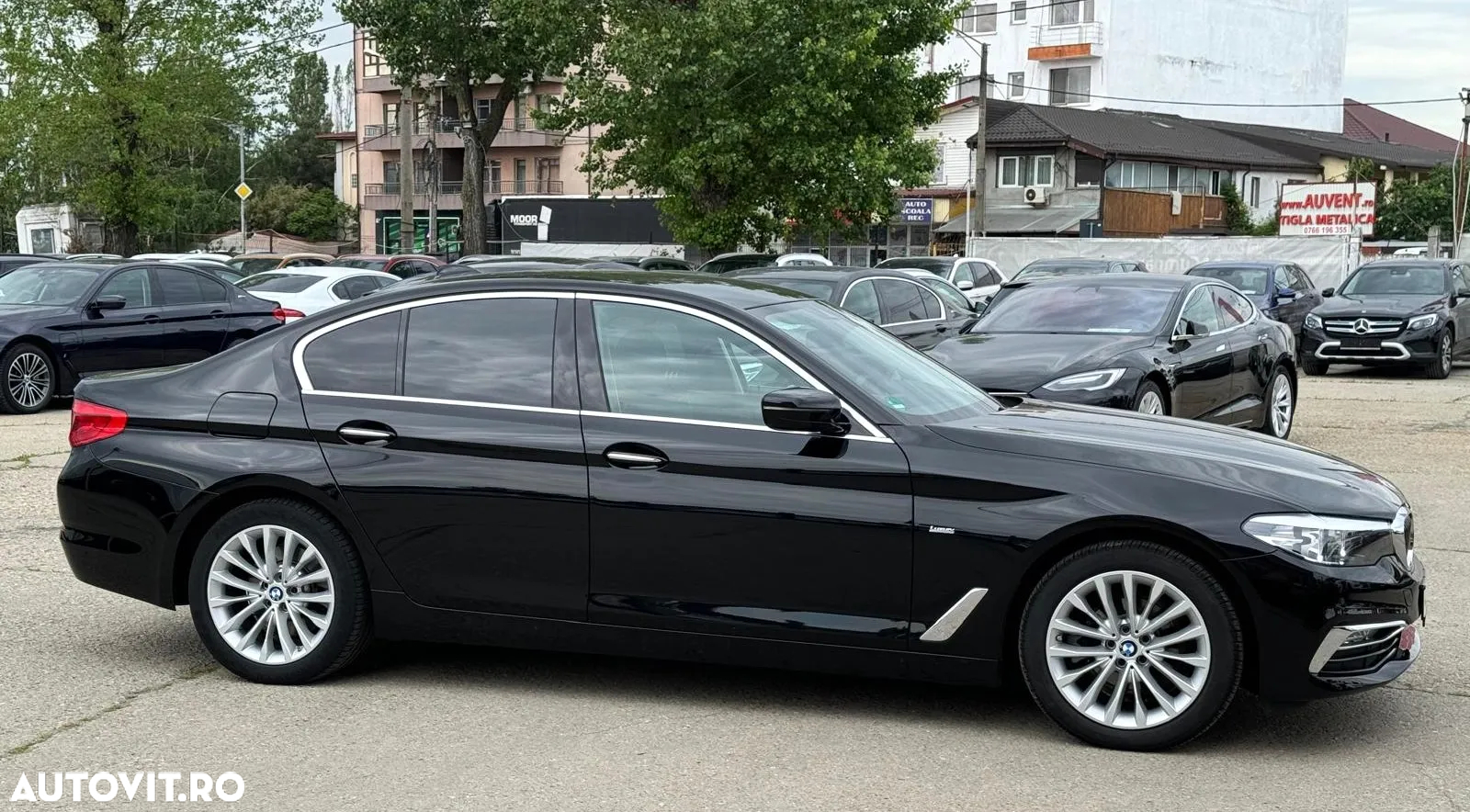 BMW Seria 5 520d xDrive Aut. Luxury Line - 11