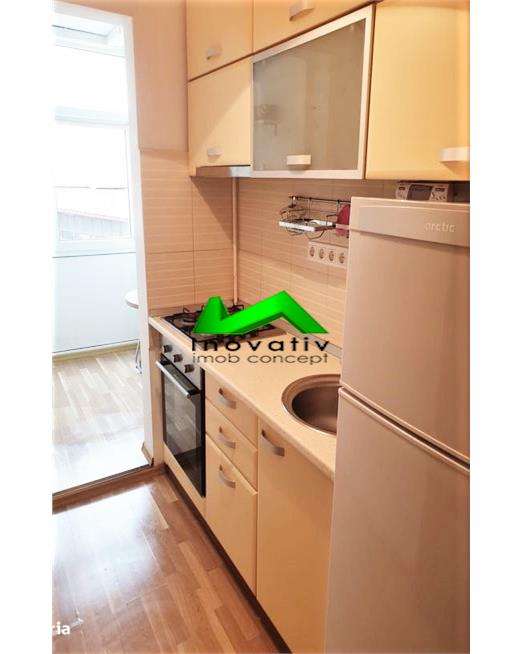 Garsoniera de inchiriat Sibiu Strand - Imagine principală: 3/6