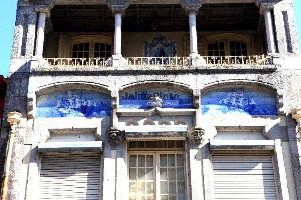 Moradia Nobre Antiga, para recuperar. Portugal, Braga. - Grande imagem: 4/10