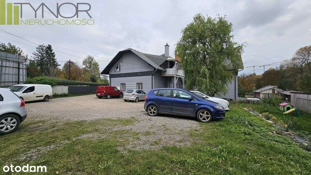 Komercyjny budynek z najemcą w centrum Miechowa, powierzchnia 1000 m2-3