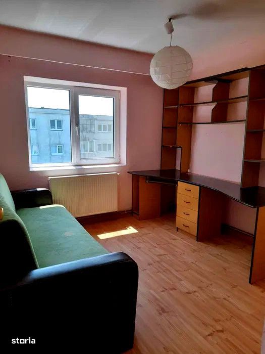 Apartament  de vanzare 3 camere decomandat Manastur