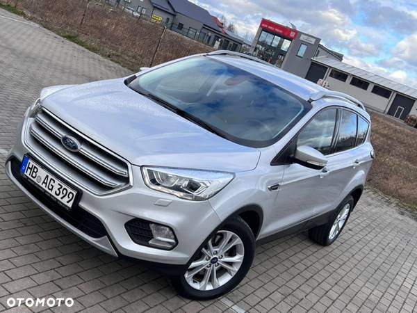 Ford Kuga 2.0 TDCi FWD Titanium - 3