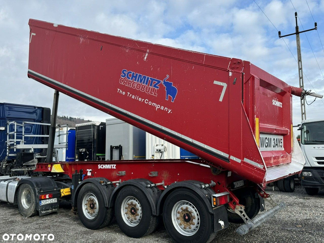 Schmitz Cargobull 33m Waga: 5700kg Ład.: 30300kg Góra: alu Dół: stal OKAZJA - 8