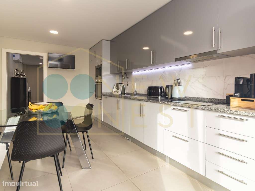 Moradia T4 com piscina e garagem nas Manteigadas | Setúbal-17