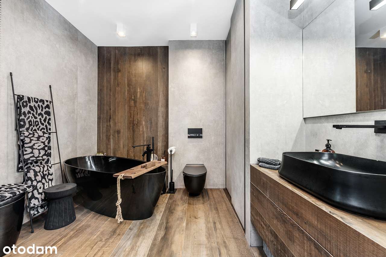 Piękny dom na 55 arach z prywatnym lasem-11