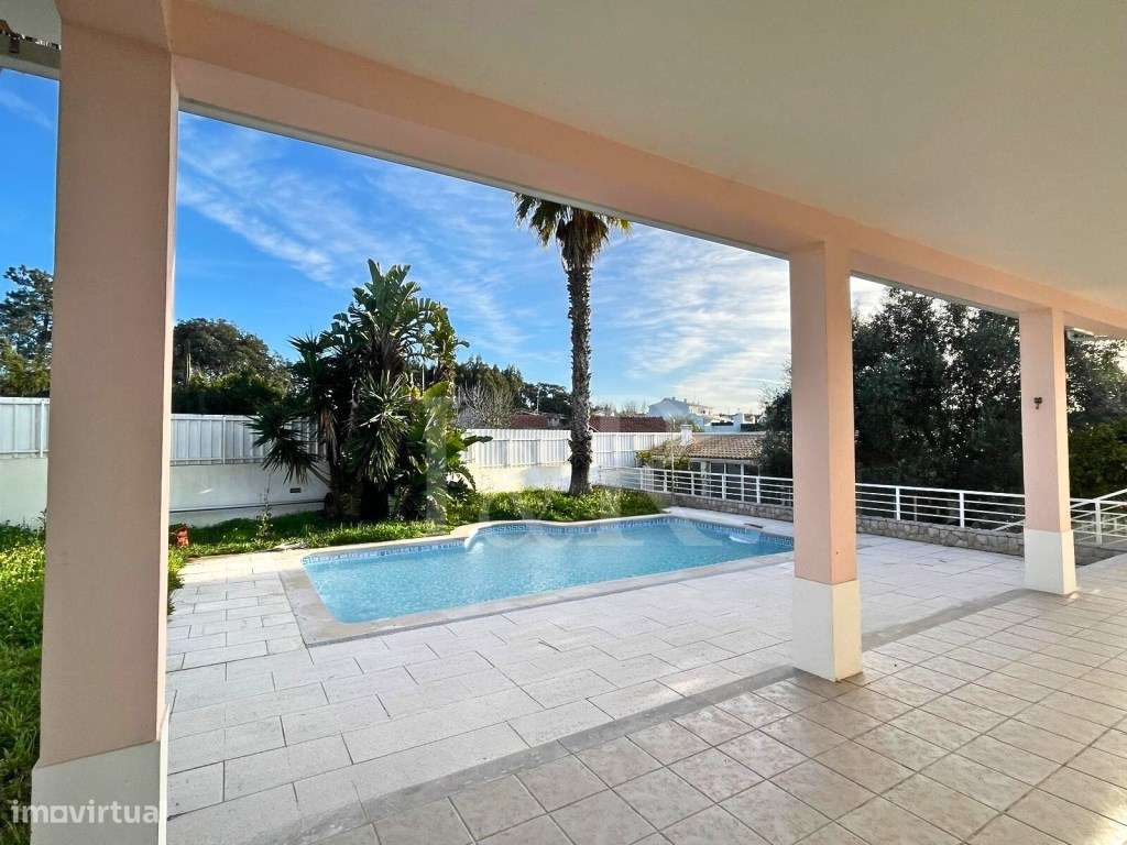 Moradia T3+2 com jardim e piscina perto do Meco, Sesimbra - Grande imagem: 4/25