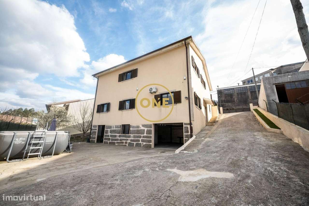 Moradia Bi-Familiar Isolada | Paços de Ferreira | 495.000,00€-24