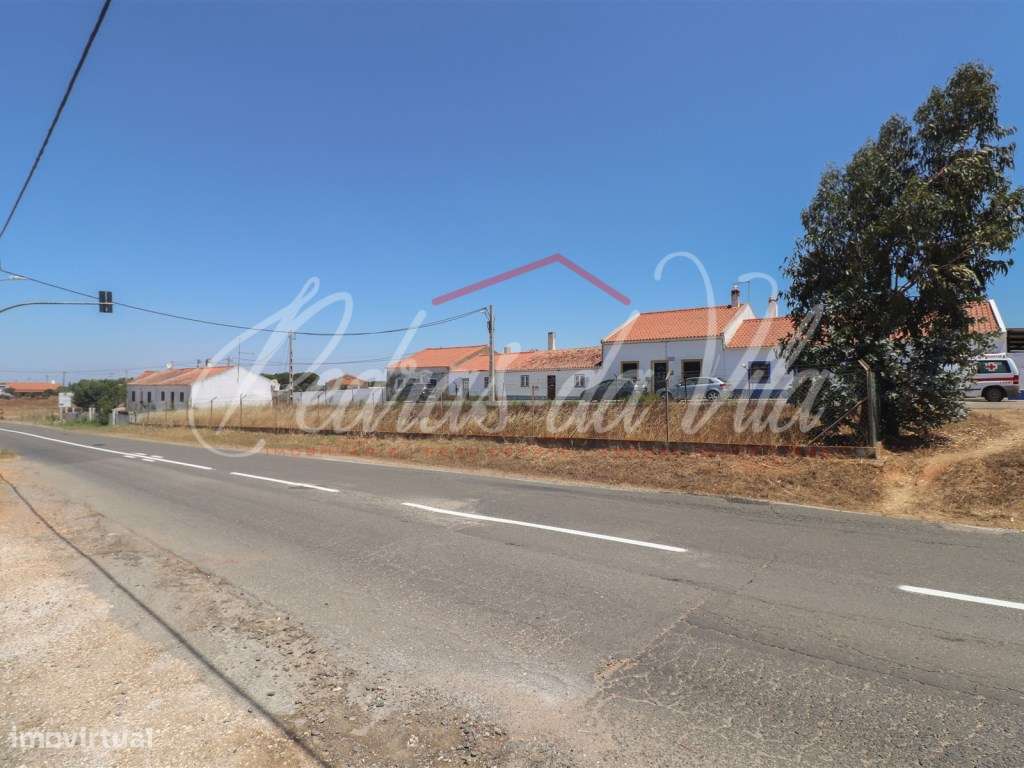 Terreno urbano com 700m2 de construção em Colos - Odemira-17