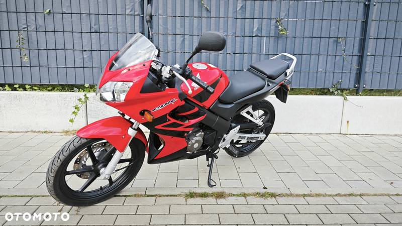 Honda CBR - 3