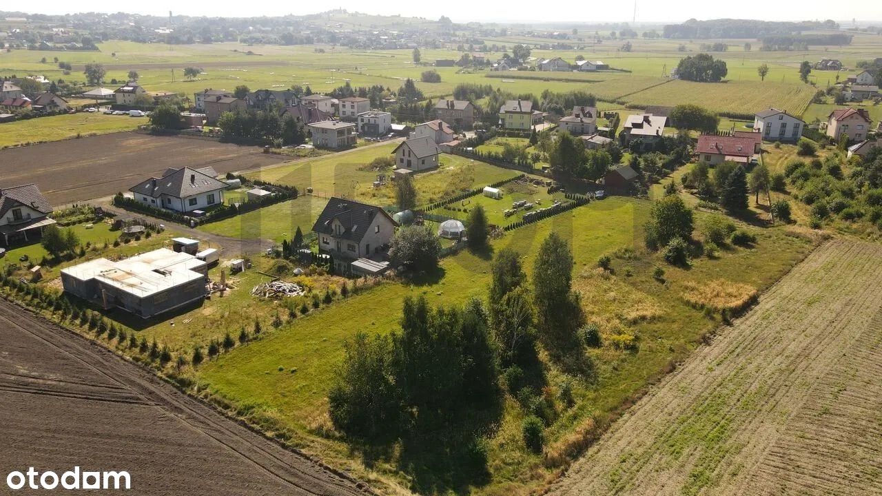 Lędziny, budowlana, dobrze skomunikowana